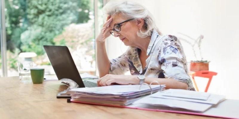 Filing a Life Insurance Claim: A 4-Step Roadmap for Beneficiaries