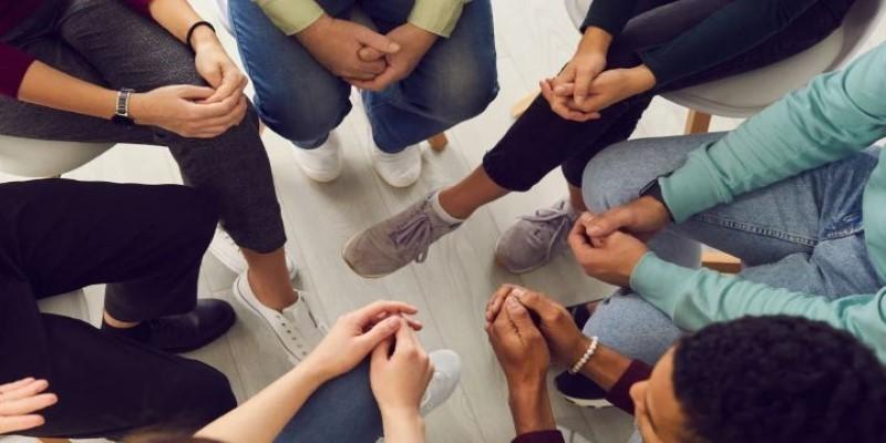 Understanding Lending Circles: How Shared Funds Help You Borrow Smarter